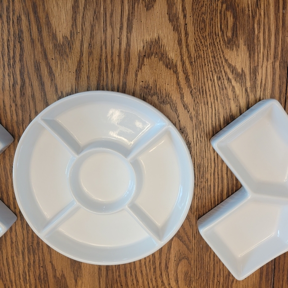 Trio of Ceramic Serving Dishes - Picture 9 of 9